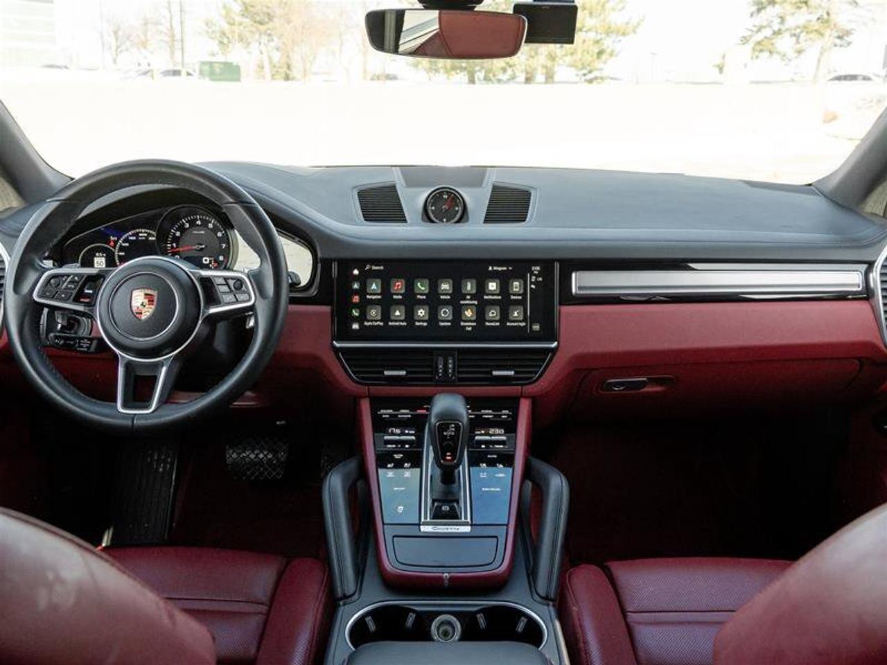 2023 Porsche Cayenne Platinum Edition AWD CPO Assistance Pkg Premium Pk Photo