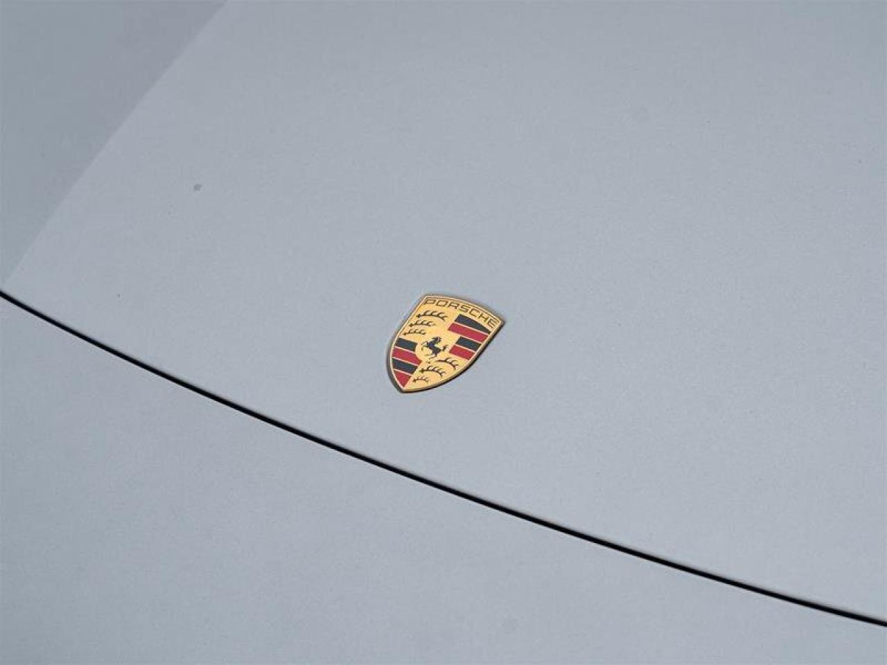 2019 Porsche Panamera AWD Low Km Clean CarFax Premium Pkg Plus SportDesi Photo