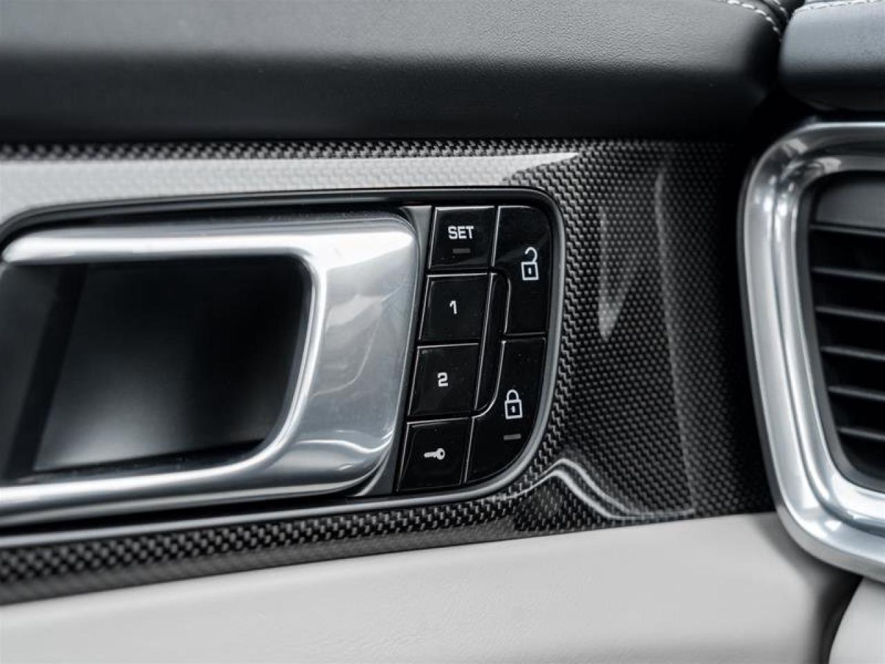 2019 Porsche Panamera AWD Low Km Clean CarFax Premium Pkg Plus SportDesi Photo