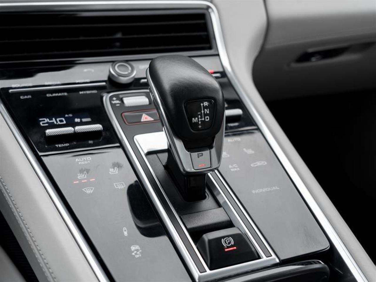 2019 Porsche Panamera AWD Low Km Clean CarFax Premium Pkg Plus SportDesi Photo