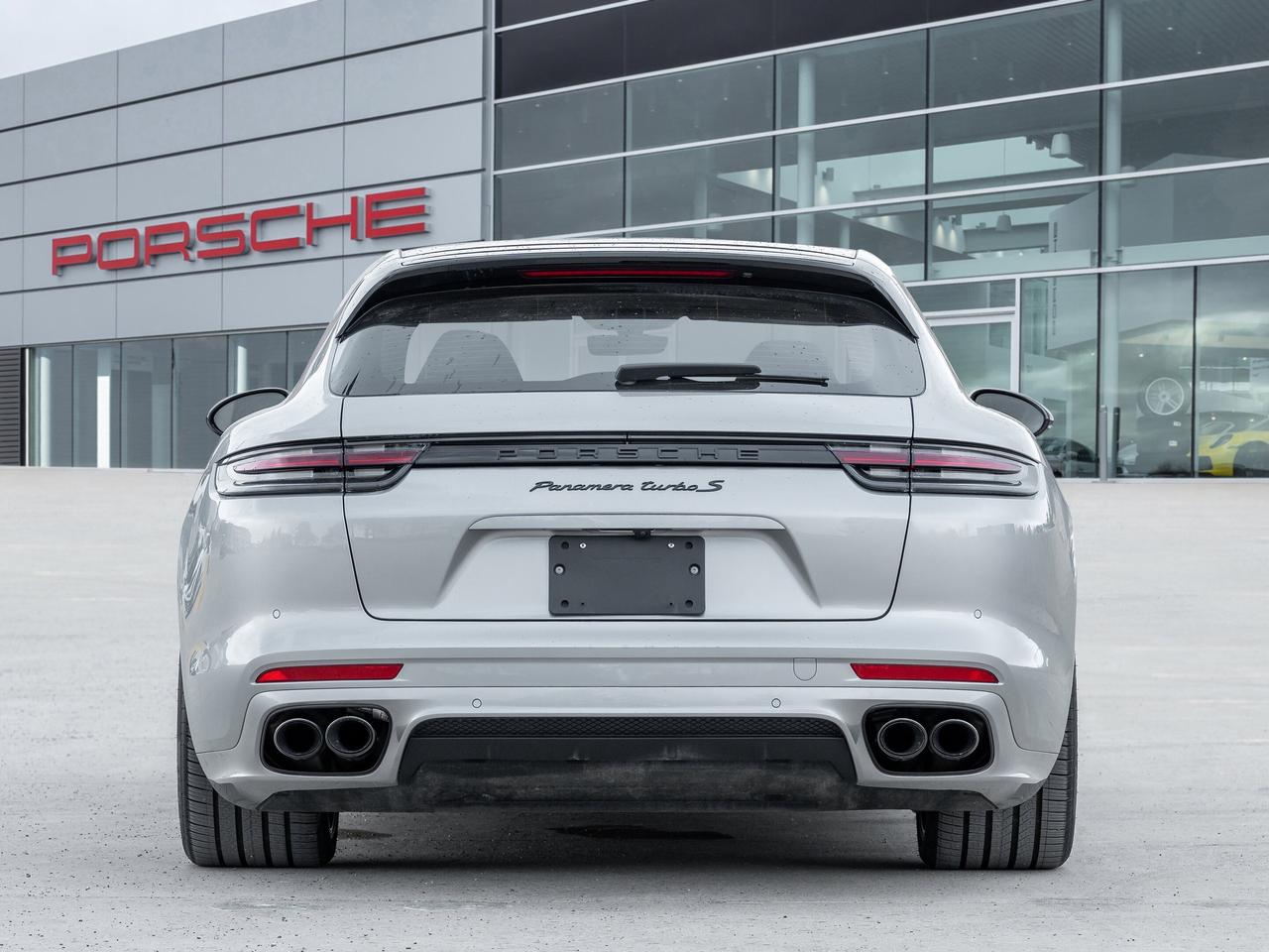 2019 Porsche Panamera Turbo S e-Hybrid Spt Turismo AWD Existing Warranty Photo4