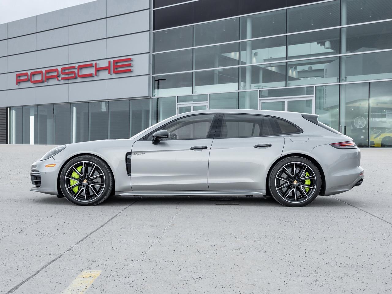 2019 Porsche Panamera Turbo S e-Hybrid Spt Turismo AWD Existing Warranty Photo