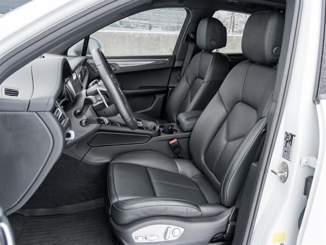 2025 Porsche Macan S AWD Premium Pkg Plus 21 RS Spyder Design Wheels Photo