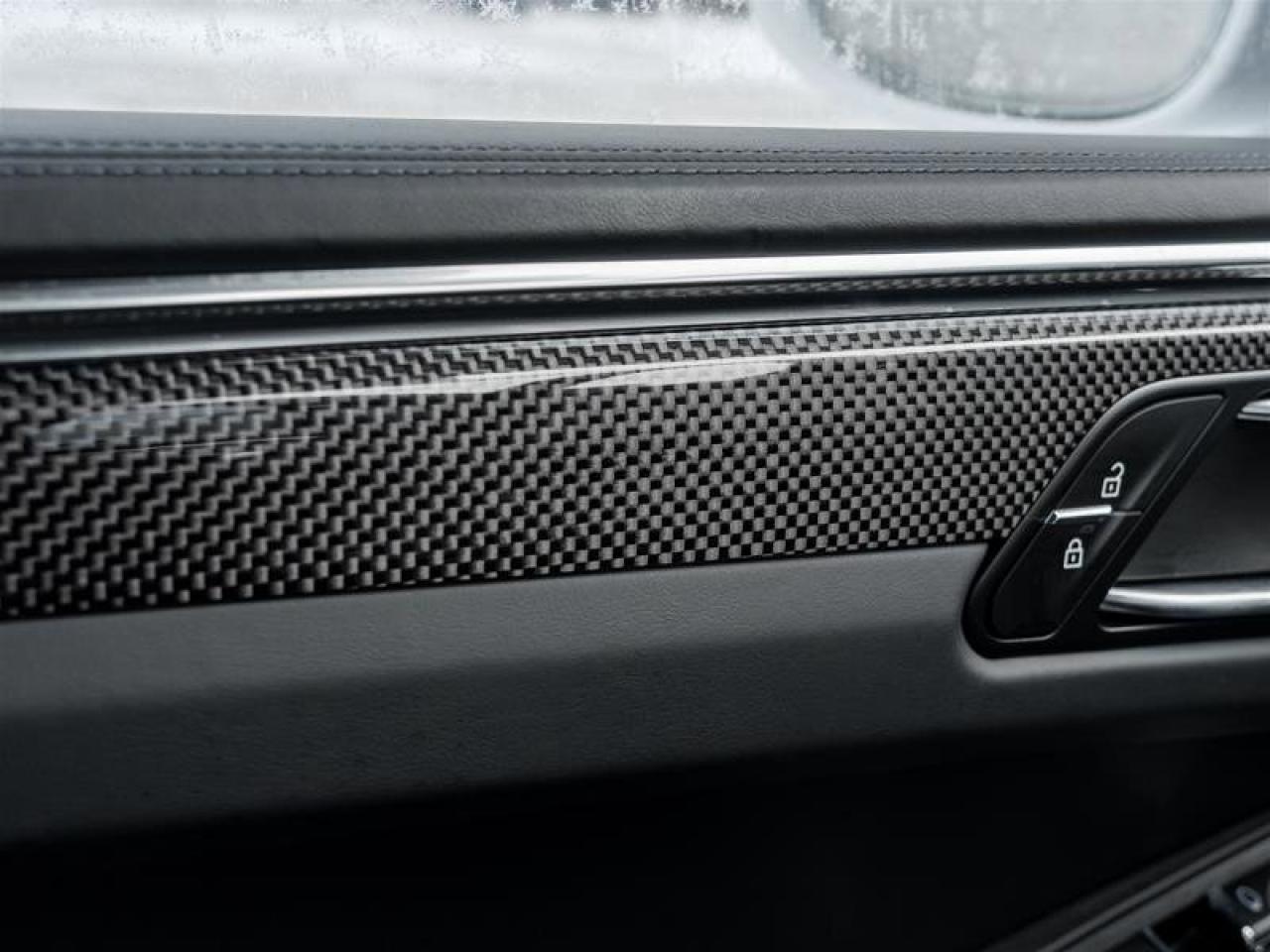 2025 Porsche Macan S AWD Premium Pkg Plus 21 RS Spyder Design Wheels Photo