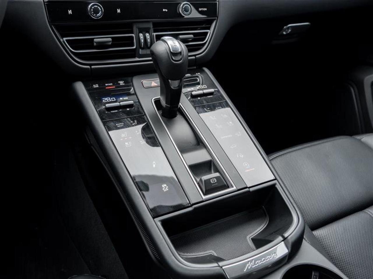 2025 Porsche Macan S AWD Premium Pkg Plus 21 RS Spyder Design Wheels Photo