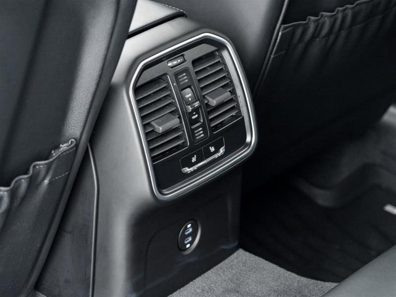 2025 Porsche Macan S AWD Premium Pkg Plus 21 RS Spyder Design Wheels Photo