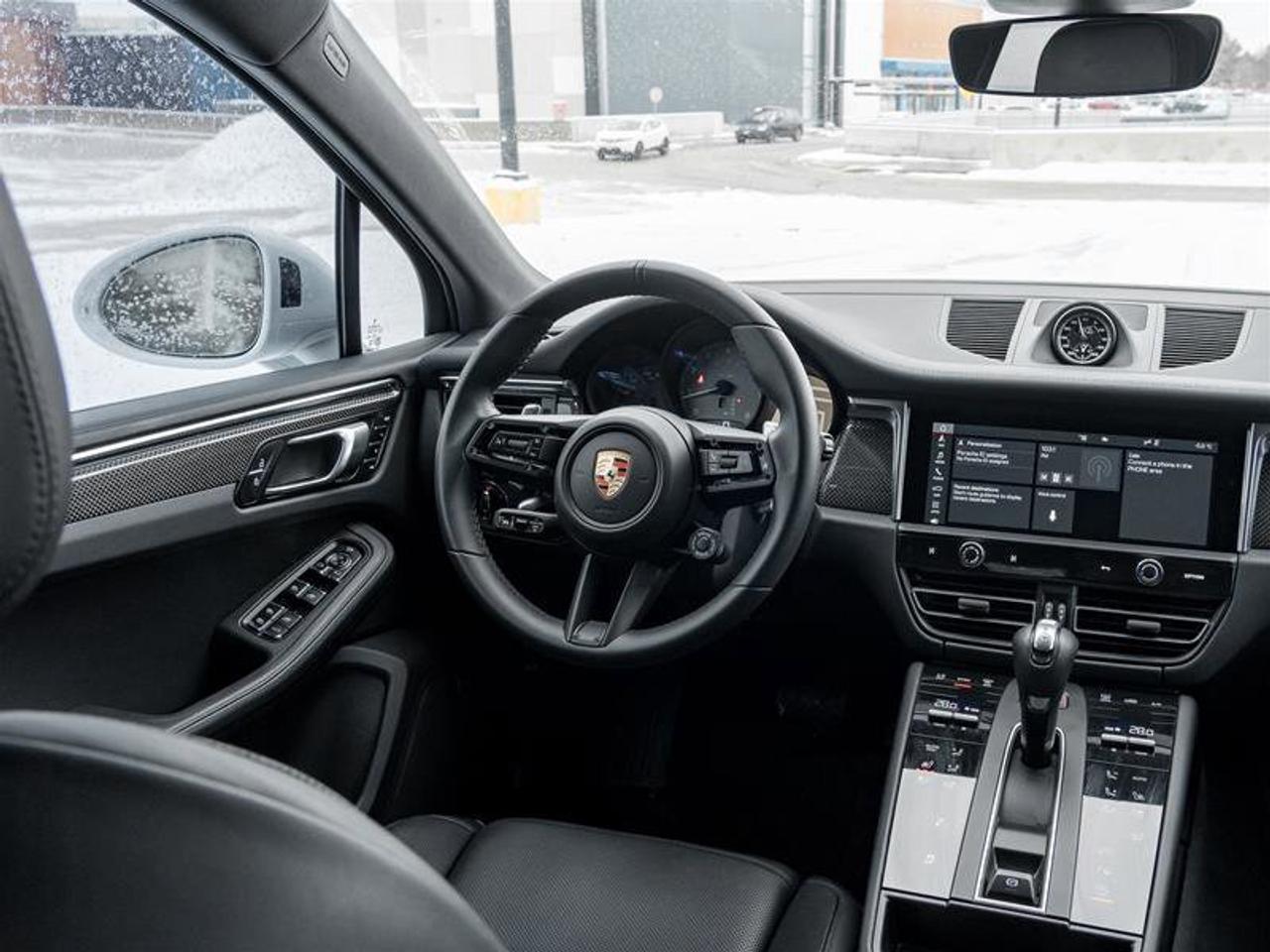 2025 Porsche Macan S AWD Premium Pkg Plus 21 RS Spyder Design Wheels Photo