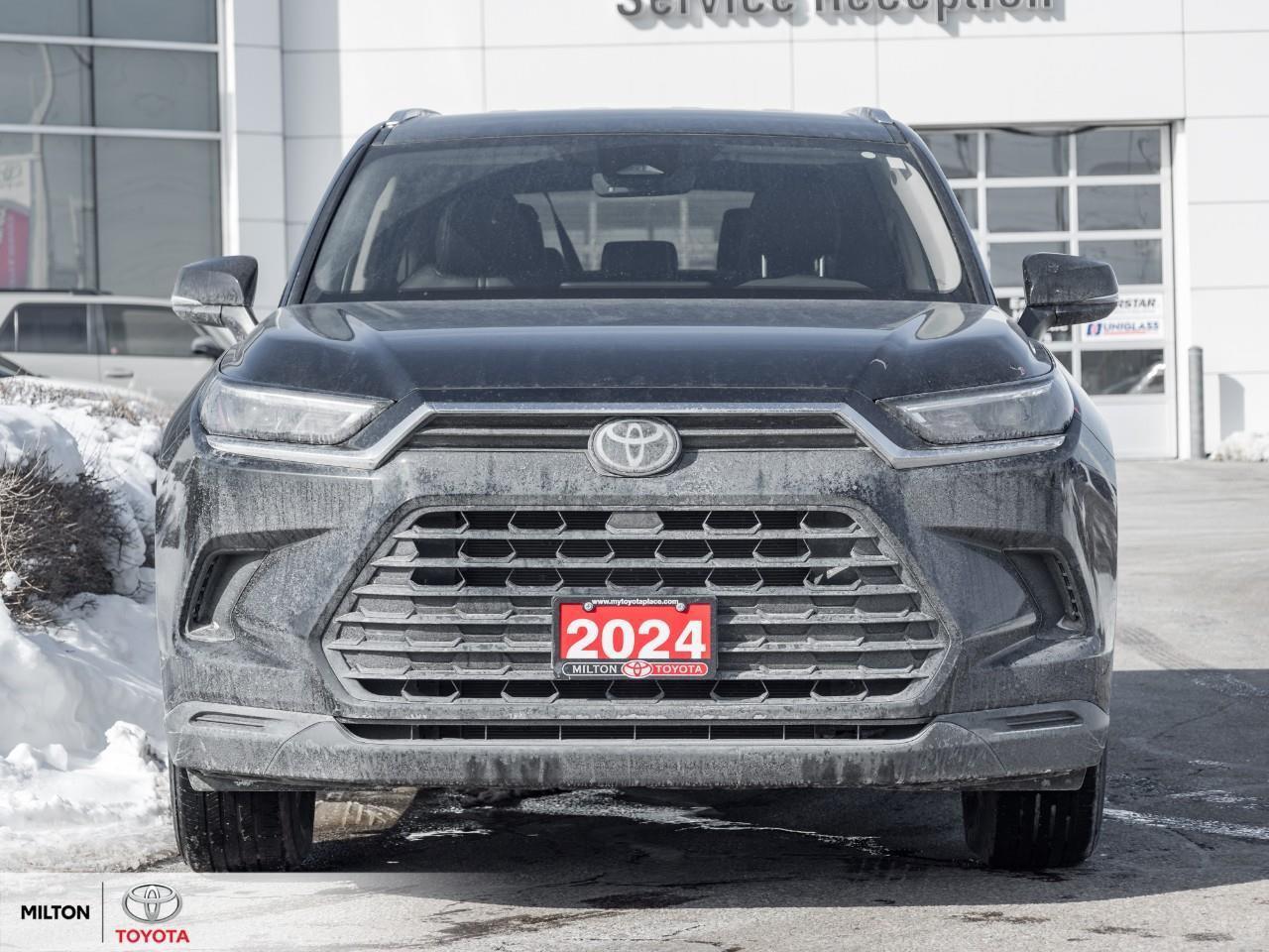 2024 Toyota Grand Highlander LEATHER HEATED STEERING 8 PASSENGER ONE OWNER TCUV Photo