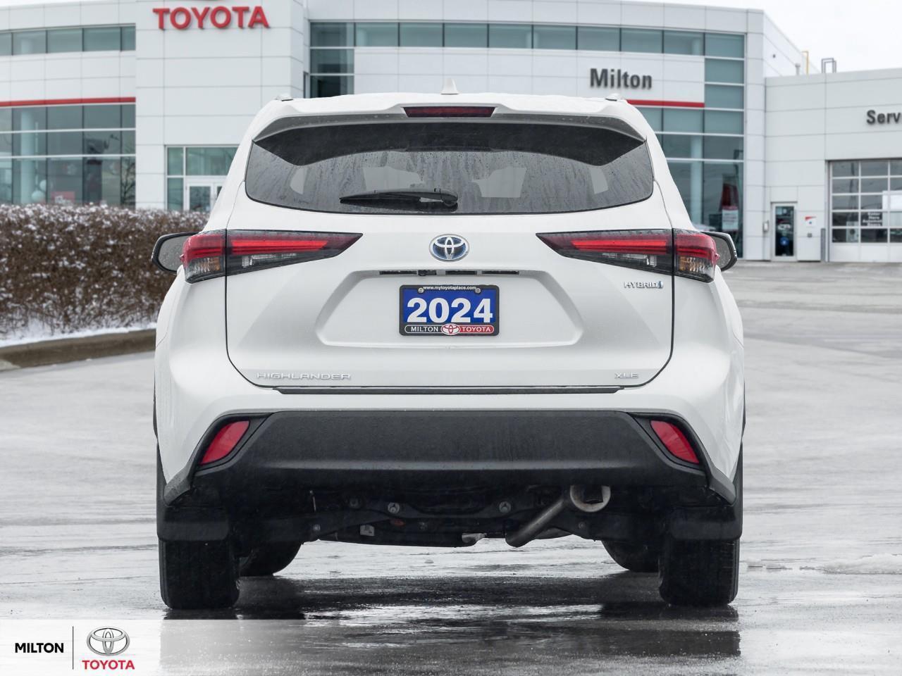 2024 Toyota Highlander Hybrid LEATHER NAVIGATION SUNROOF BLIND SPOT 8 PASSENGER Photo