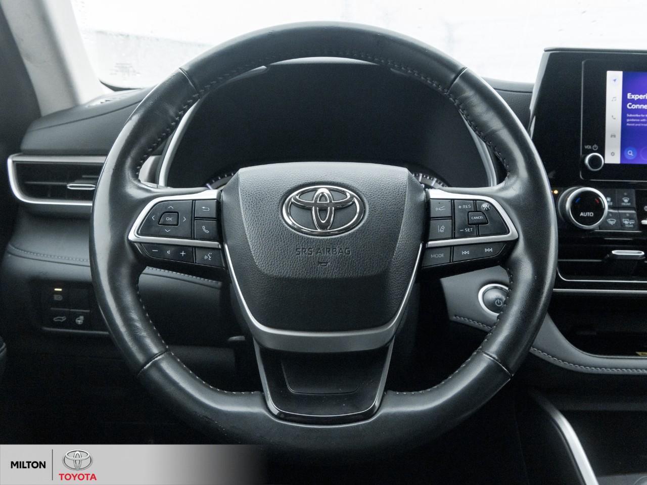 2024 Toyota Highlander Hybrid LEATHER NAVIGATION SUNROOF BLIND SPOT 8 PASSENGER Photo