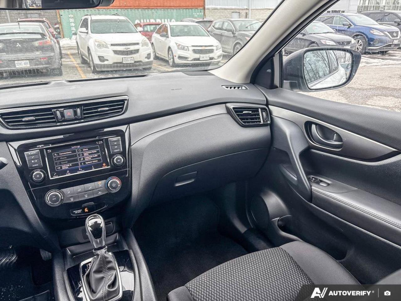 2023 Nissan Qashqai S Photo