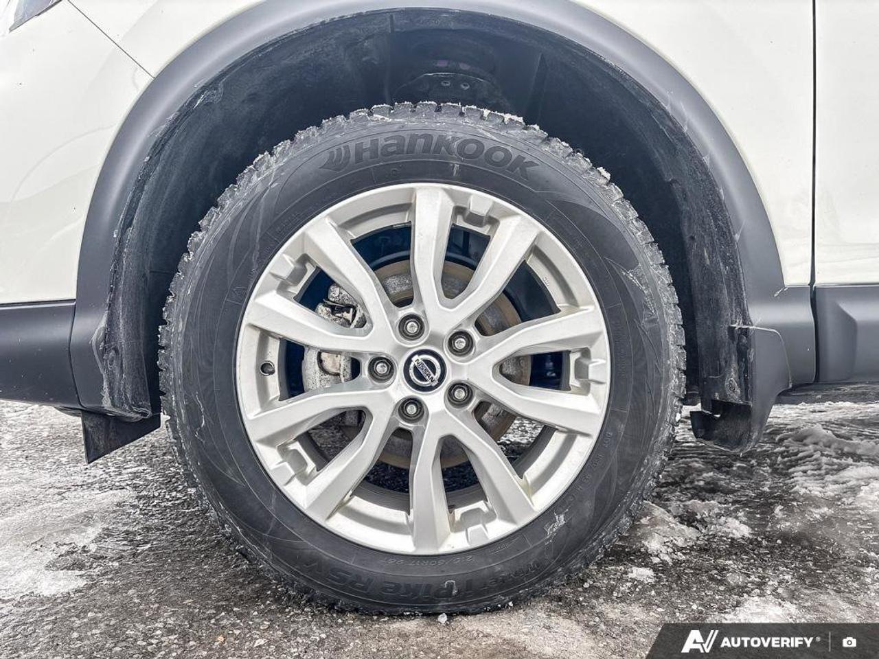 2023 Nissan Qashqai S   Heated Seats   Apple CarPlay   Alloy Rims Photo