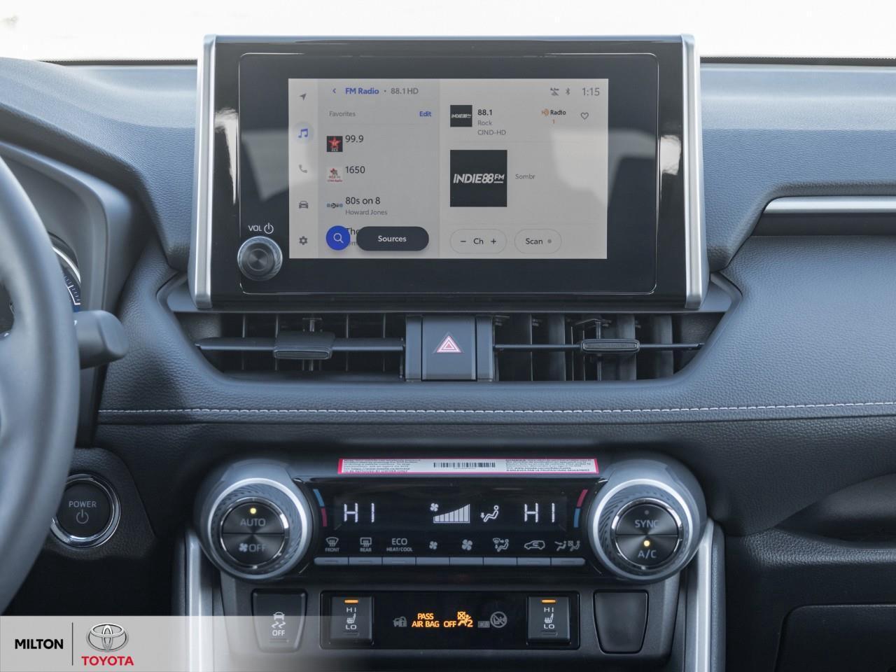 2025 Toyota RAV4 Hybrid SUNROOF CARPLAY HEATED STEERING ONE OWNER TCUV XLE Photo