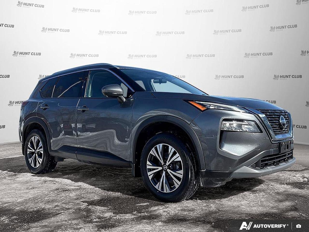 2021 Nissan Rogue SV Photo