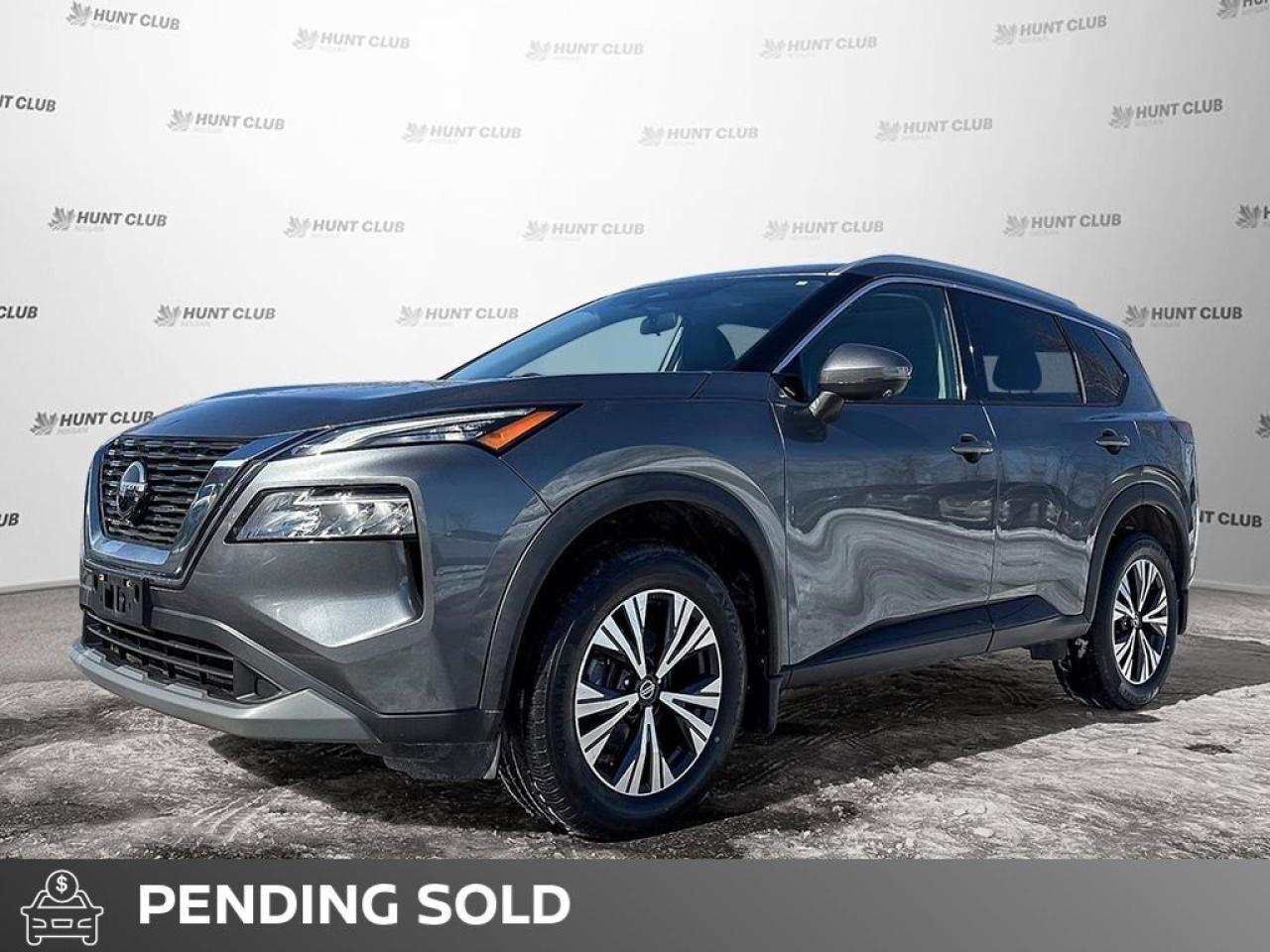 2021 Nissan Rogue SV Photo