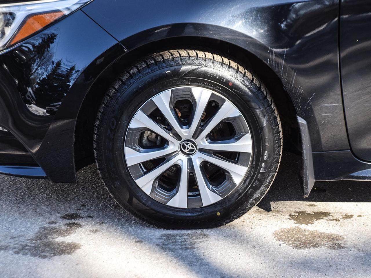 2024 Toyota Corolla Hybrid LE 4dr Front-Wheel Drive Sedan Photo