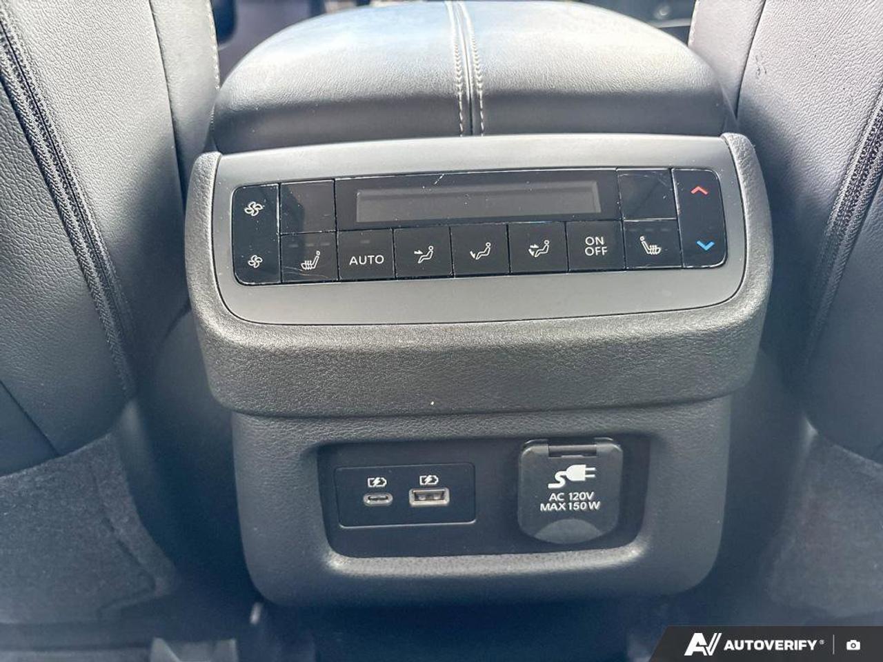 2024 Nissan Pathfinder SL   8 Passenger   Navigation   Moonroof   Leather Photo