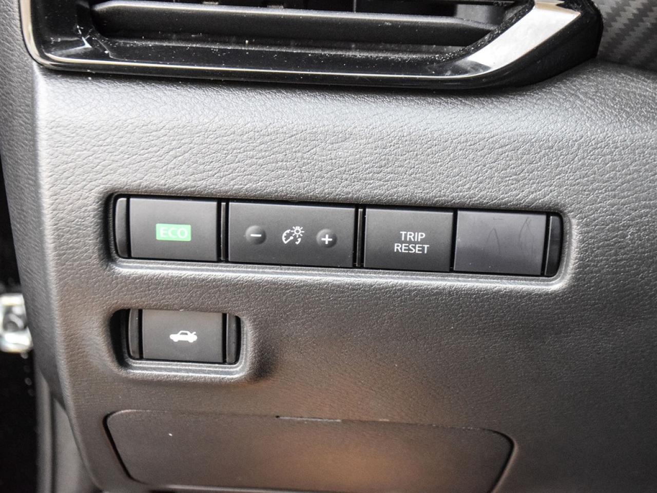 2024 Nissan Sentra SV 4DR SEDAN Photo