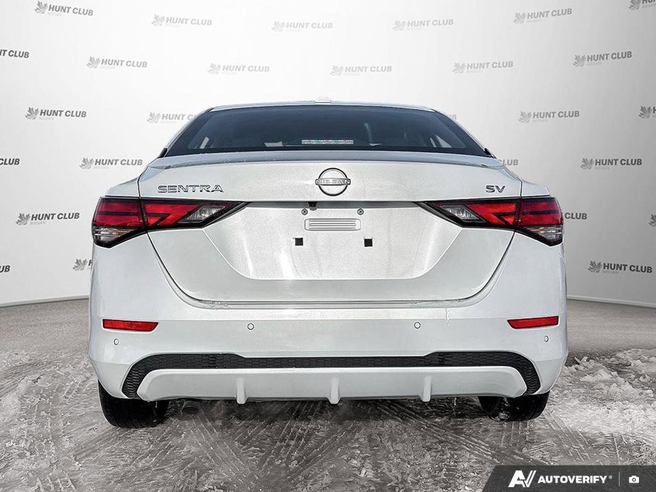 2024 Nissan Sentra SV Photo