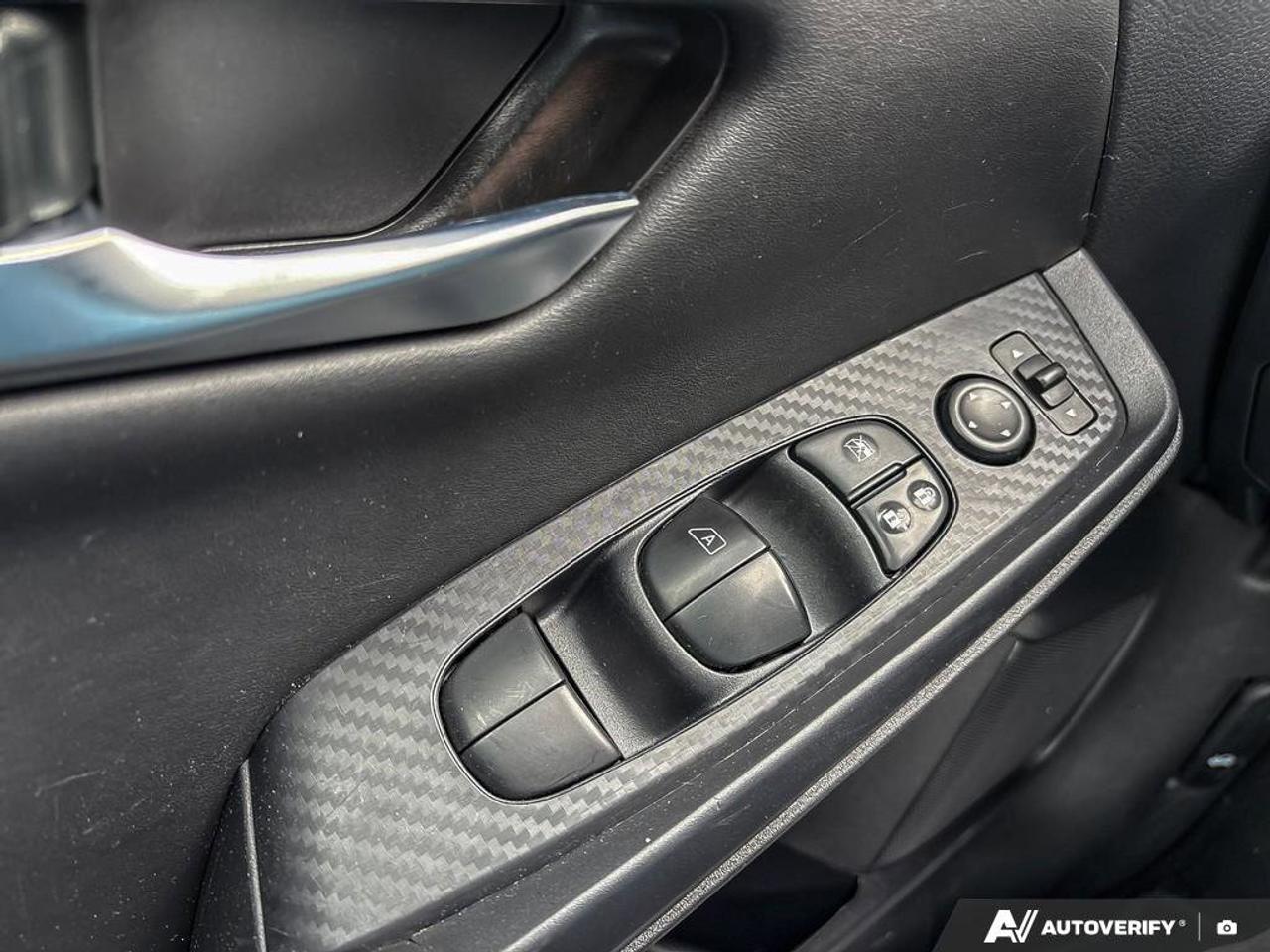 2024 Nissan Sentra SV   Apple Car Play   Remote Start   Heated Seats Photo