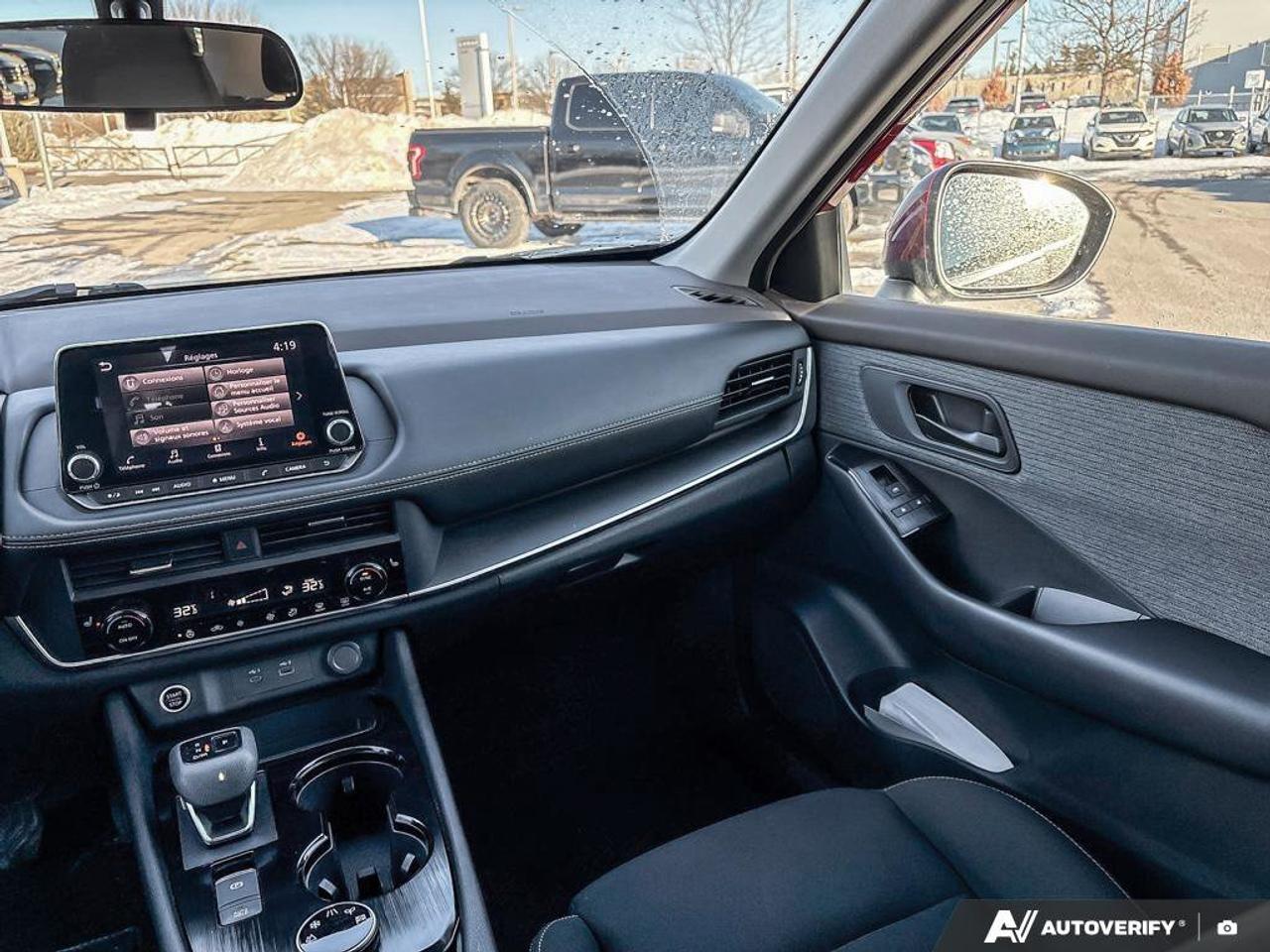 2023 Nissan Rogue S   Heated Seats   Apple CarPlay   Alloy Rims Photo