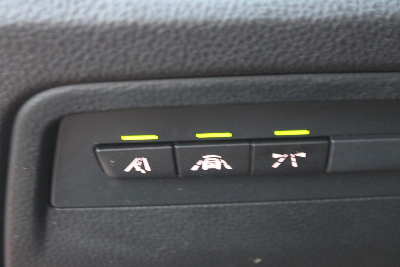 2018 BMW 3 Series 340i xDrive Manual Sedan Safety Certified Photo