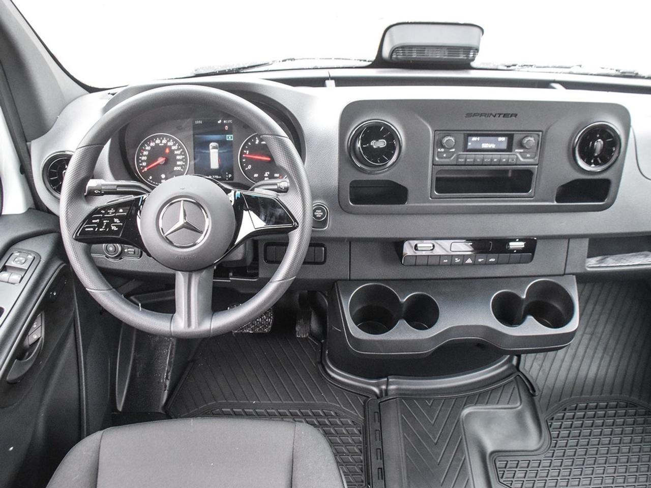 2025 Mercedes-Benz Sprinter 2500 High Roof 4-Cyl Diesel Sprinter 2500 Cargo Van 170 in. WB Rear-Wheel Drive Photo