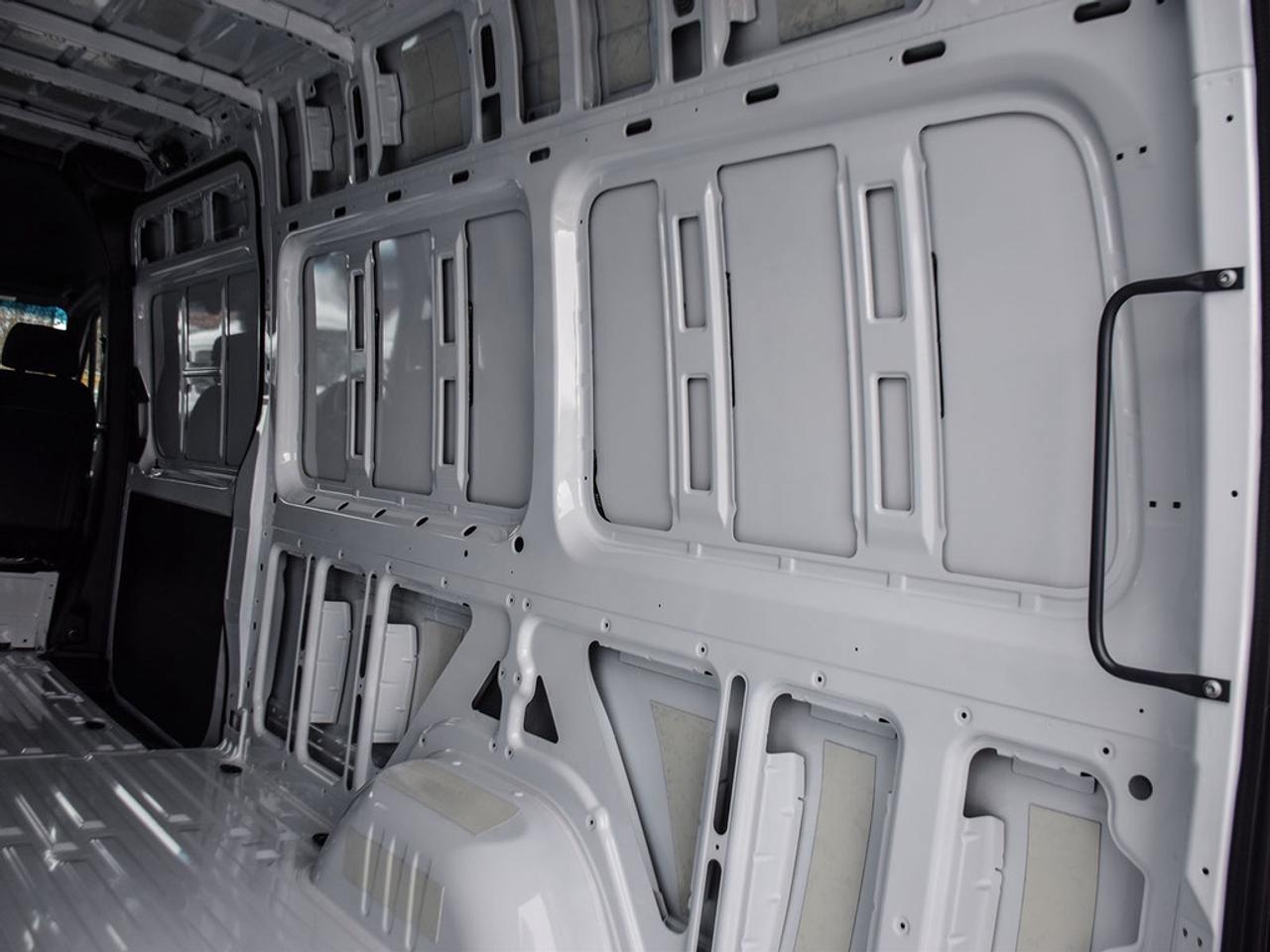 2025 Mercedes-Benz Sprinter 2500 High Roof 4-Cyl Diesel Sprinter 2500 Cargo Van 170 in. WB Rear-Wheel Drive Photo