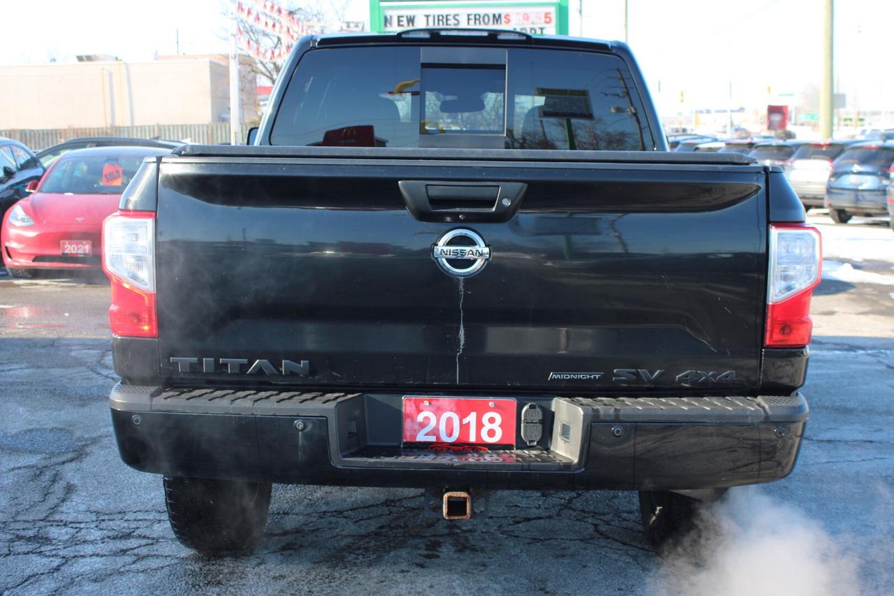 2018 Nissan Titan SV Midnight PRO-4X Crew Cab 4WD   No Accident   Sa Photo