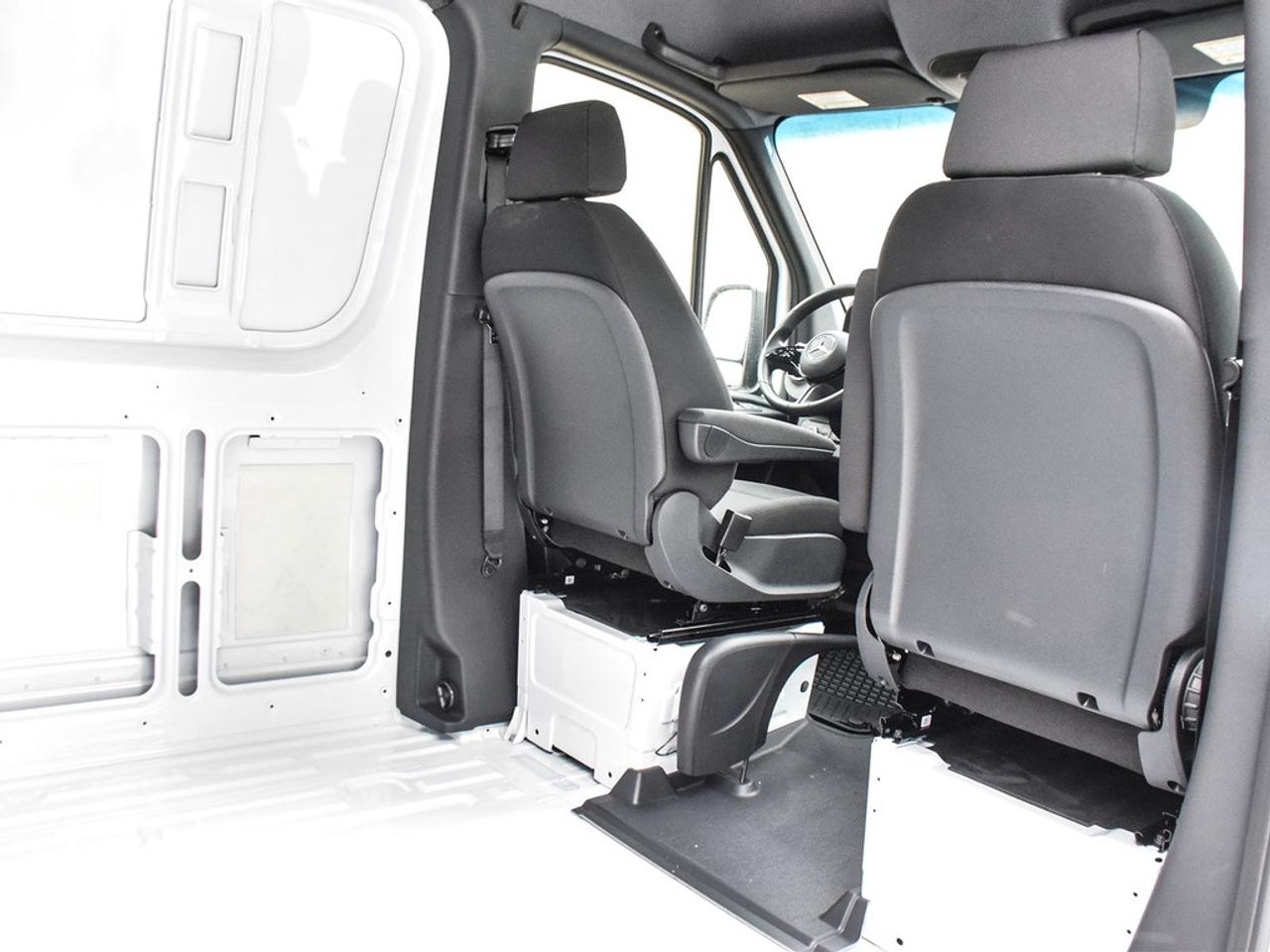 2025 Mercedes-Benz Sprinter 2500 High Roof 4-Cyl Diesel Sprinter 2500 Cargo Van 170 in. WB Rear-Wheel Drive Photo