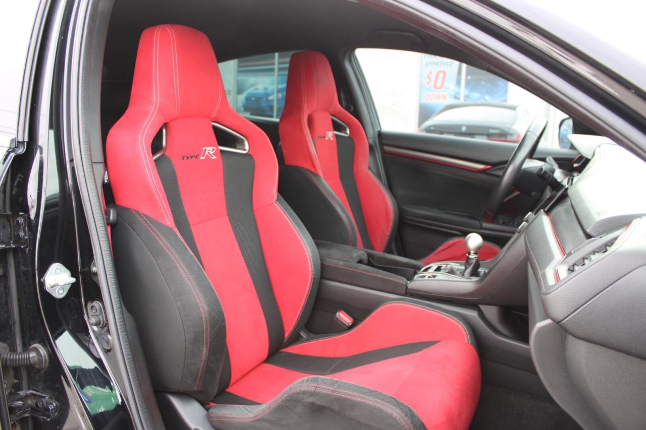 2018 Honda Civic Type R 6 SPEED MANUAL SAFETY CERTIFIED Photo
