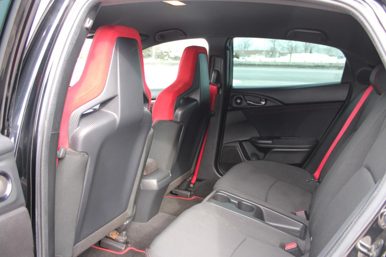 2018 Honda Civic Type R 6 SPEED MANUAL SAFETY CERTIFIED Photo
