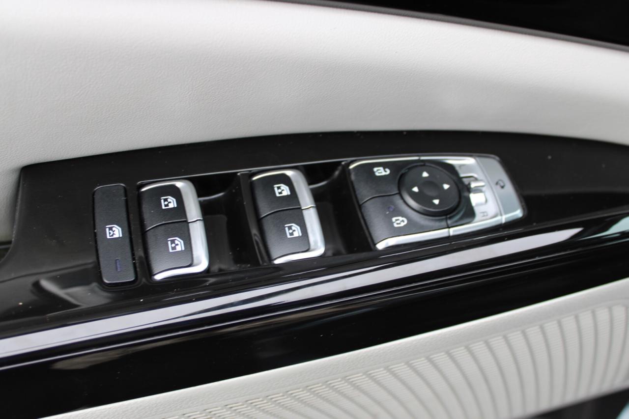 2022 Kia Carnival EX   No Accident  Clean Carfax   One Owner Photo