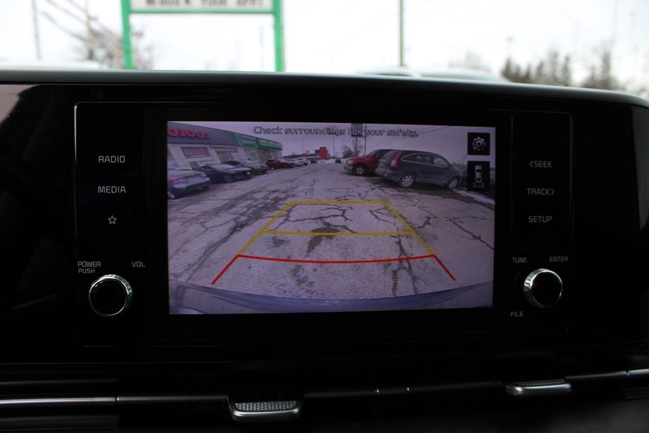 2022 Kia Carnival EX   No Accident  Clean Carfax   One Owner Photo