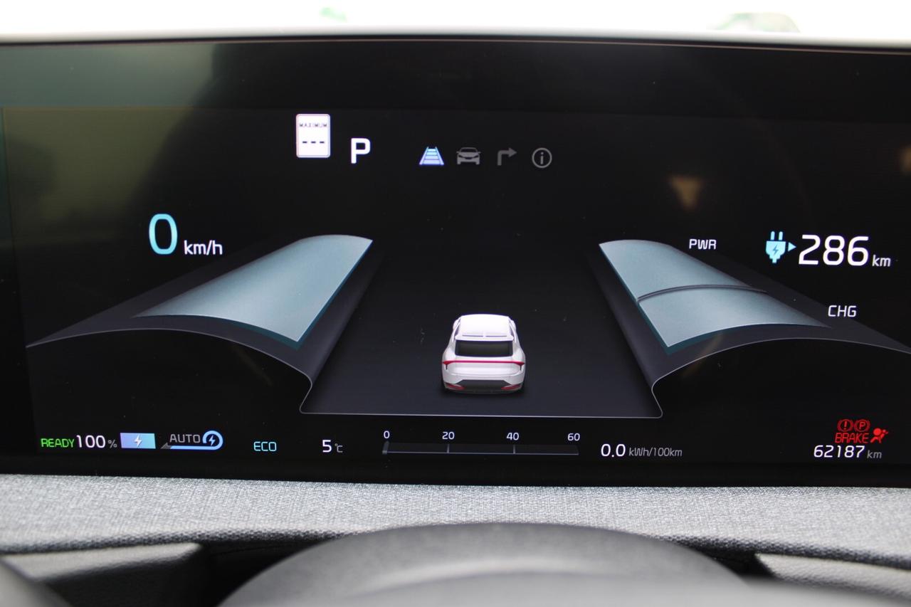 2023 Kia EV6 WIND   NO ACCIDENT   CLEAN CARFAX Photo