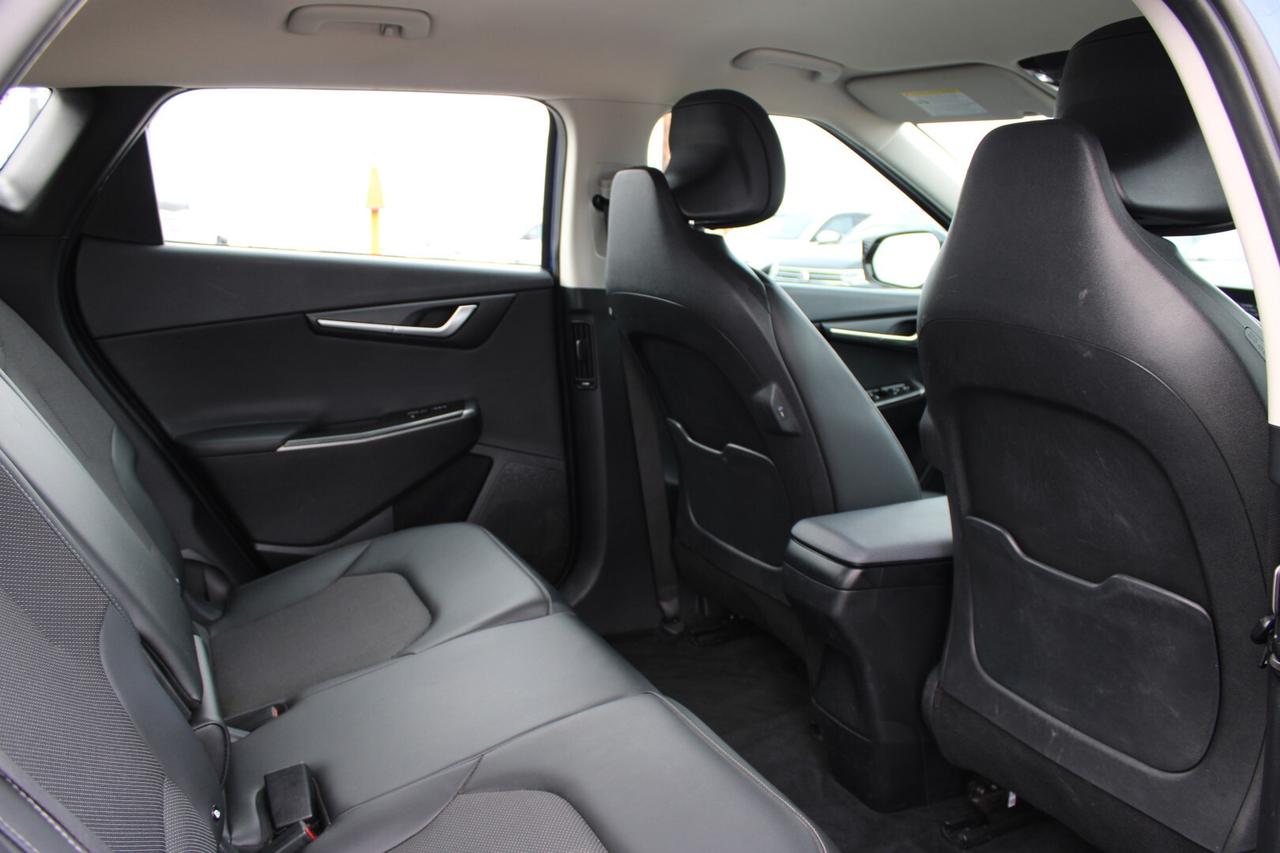 2023 Kia EV6 WIND   NO ACCIDENT   CLEAN CARFAX Photo