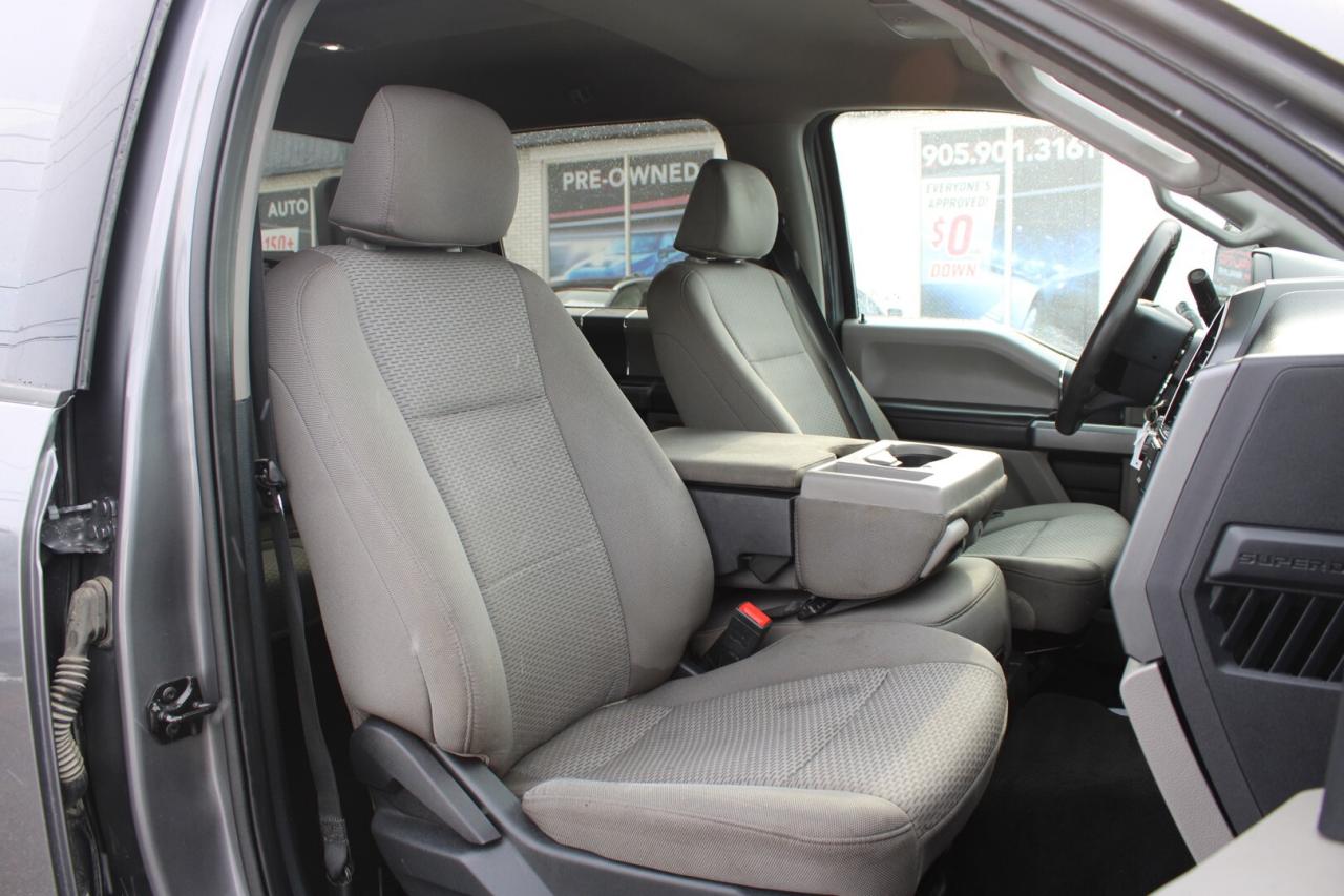 2022 Ford F-250 XLT Crew Cab 4WD ONE OWNER Photo