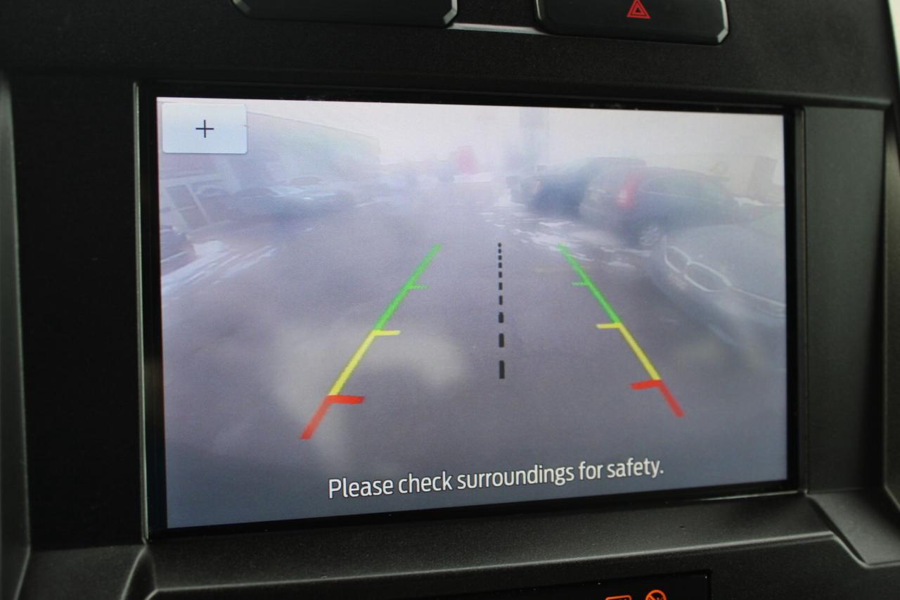 2022 Ford F-250 XLT Crew Cab 4WD ONE OWNER Photo