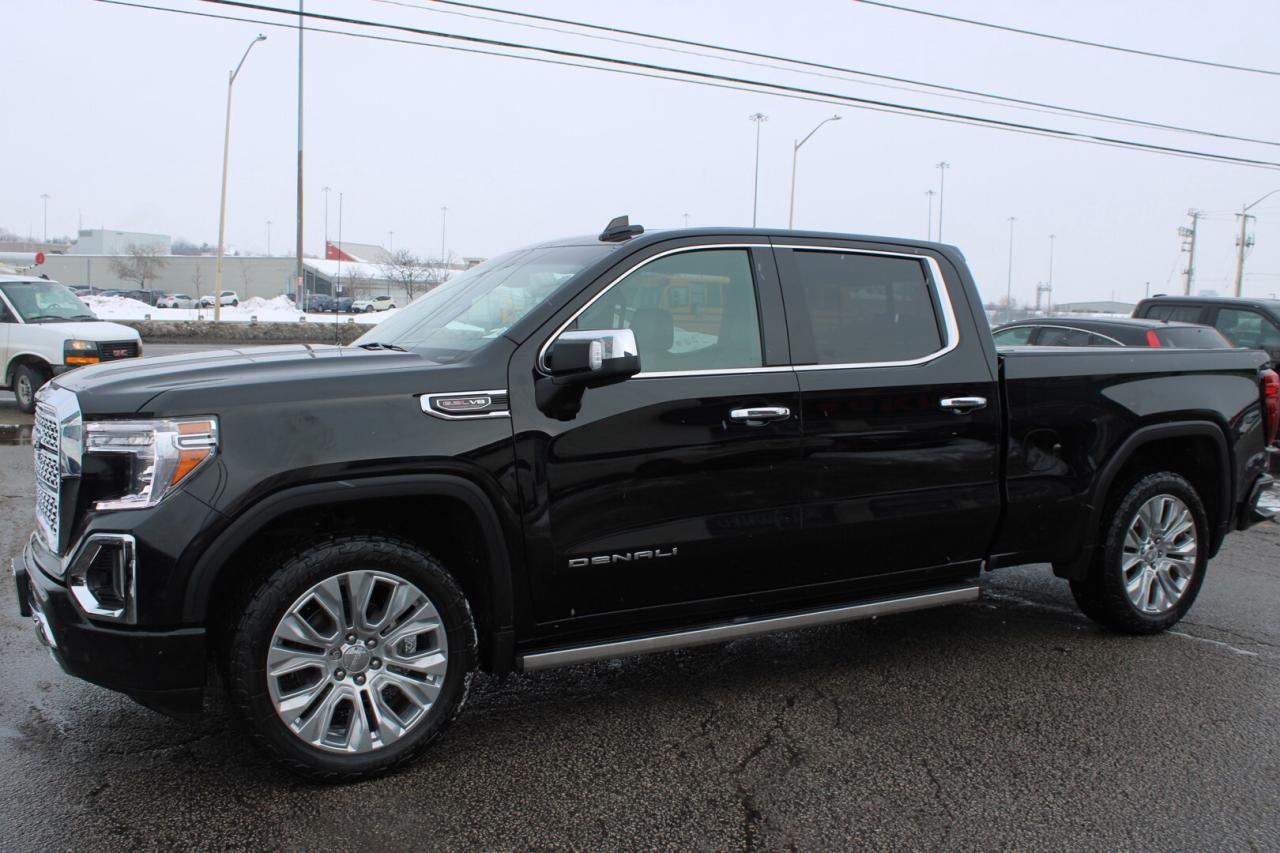 2022 GMC Sierra 1500 Denali Crew Cab 4WD 6.2L   One Owner Photo2