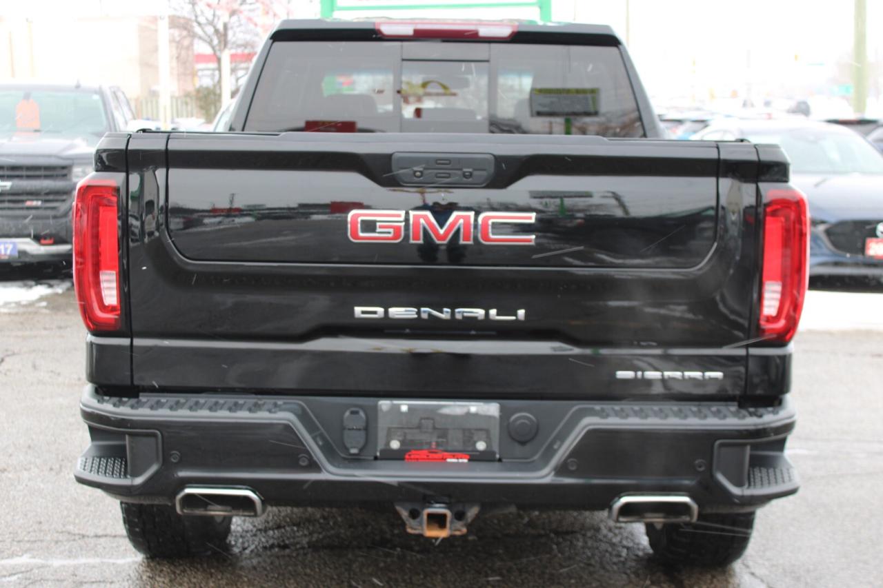 2022 GMC Sierra 1500 Denali Crew Cab 4WD 6.2L   One Owner Photo