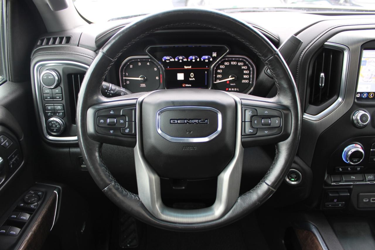 2022 GMC Sierra 1500 Denali Crew Cab 4WD 6.2L   One Owner Photo