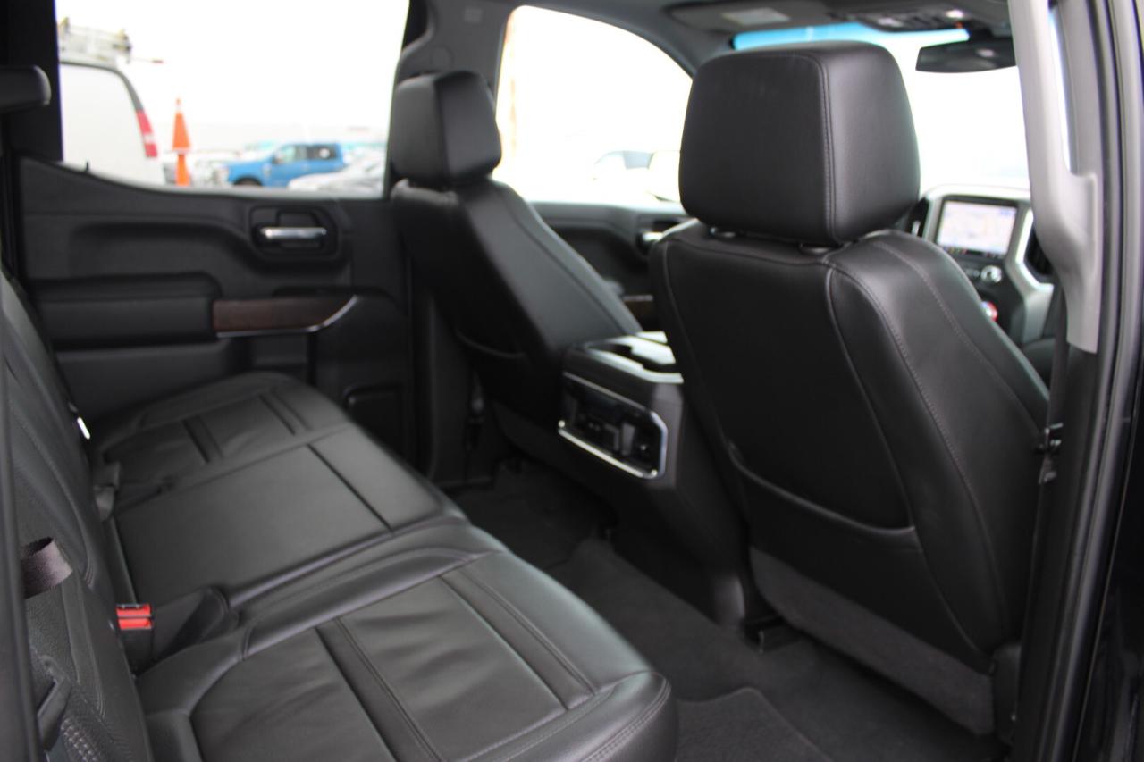 2022 GMC Sierra 1500 Denali Crew Cab 4WD 6.2L   One Owner Photo