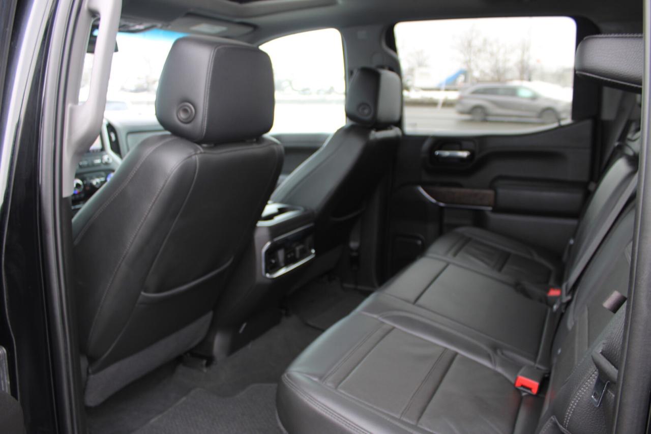 2022 GMC Sierra 1500 Denali Crew Cab 4WD 6.2L   One Owner Photo