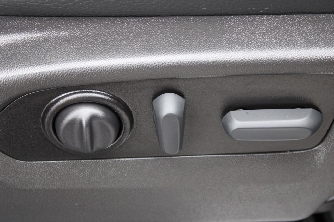 2022 GMC Sierra 1500 Denali Crew Cab 4WD 6.2L   One Owner Photo