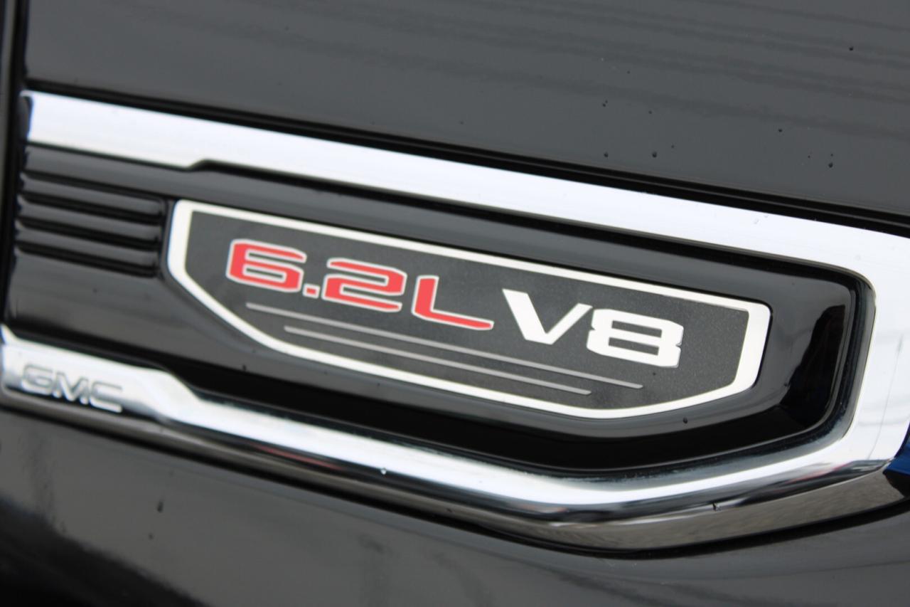 2022 GMC Sierra 1500 Denali Crew Cab 4WD 6.2L   One Owner Photo