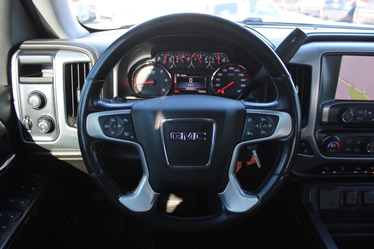2015 GMC Sierra 1500 SLT Crew Cab 4WD   No Accident   Safety Certified Photo