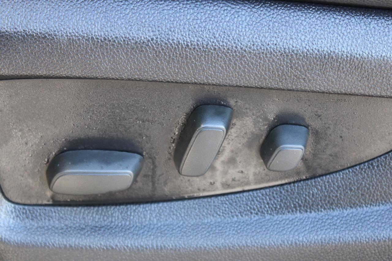 2015 GMC Sierra 1500 SLT Crew Cab 4WD   No Accident   Safety Certified Photo