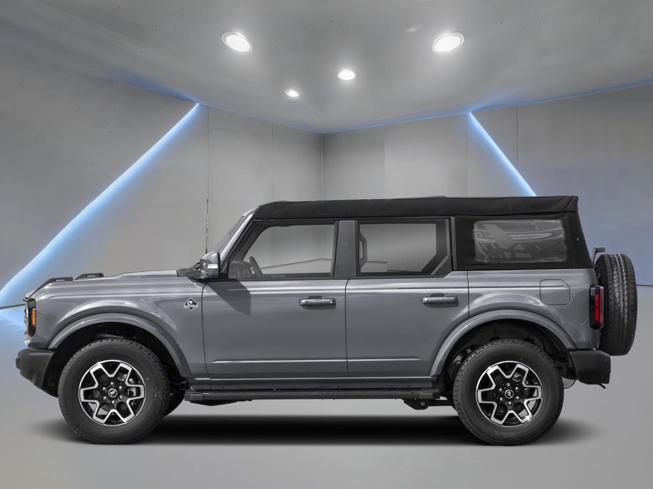 2026 Ford Bronco Outer Banks Photo