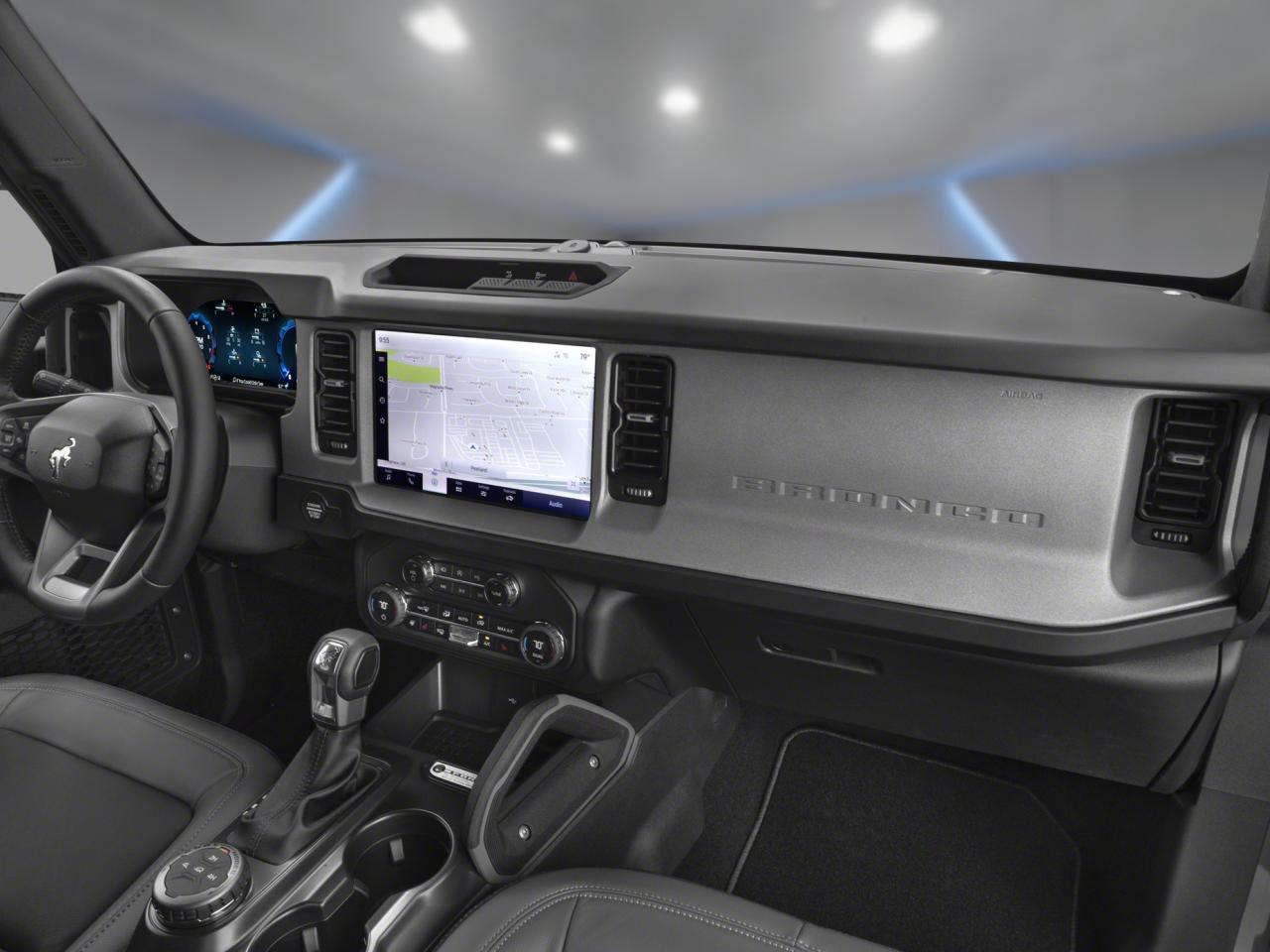 2026 Ford Bronco Outer Banks Photo