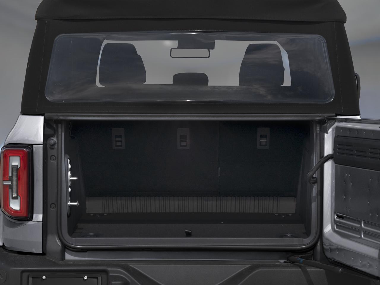 2026 Ford Bronco Outer Banks Photo